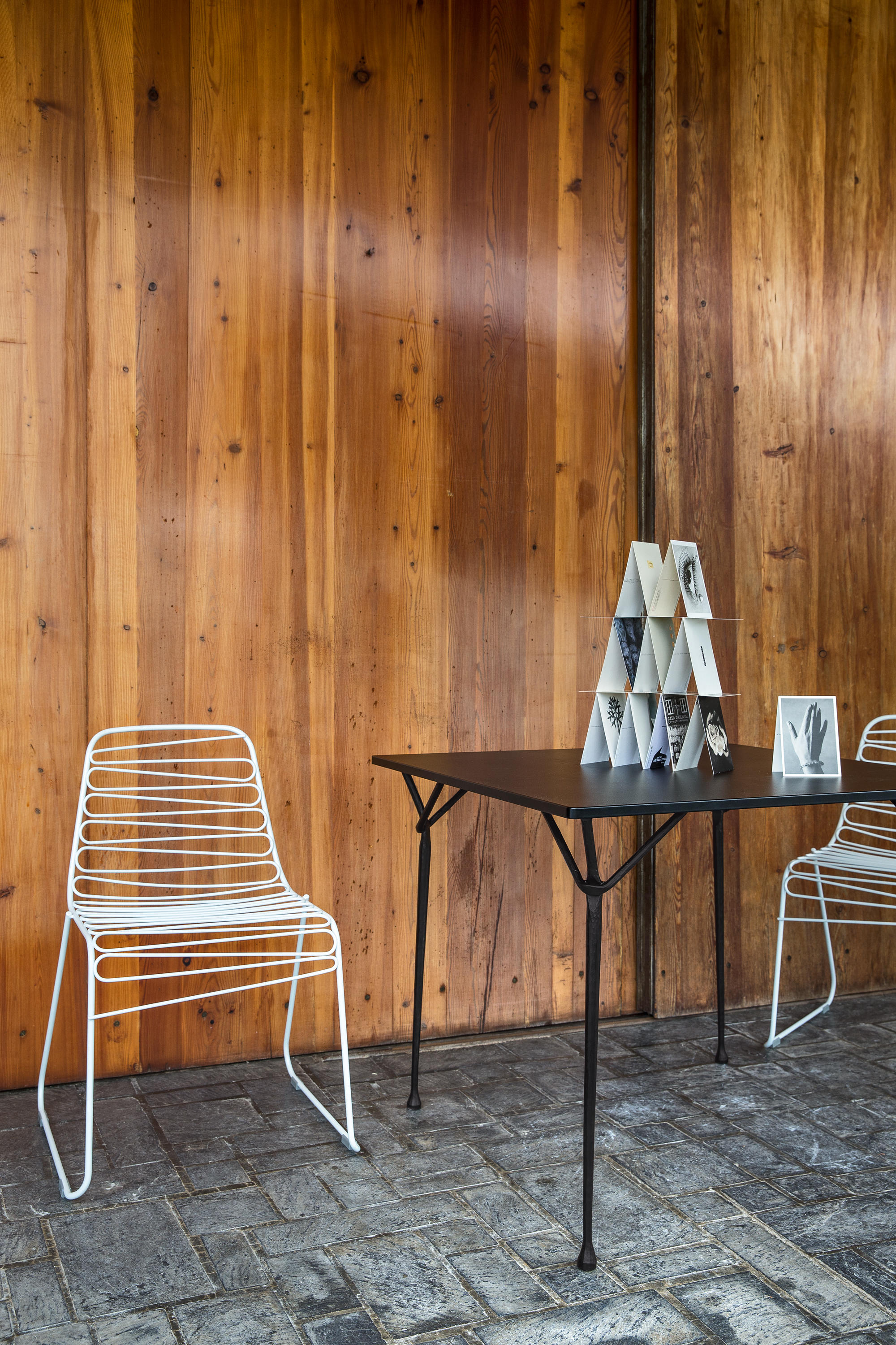 开云（中国） - 桌几|餐桌|办公家具|设计师家具|药房高脚台